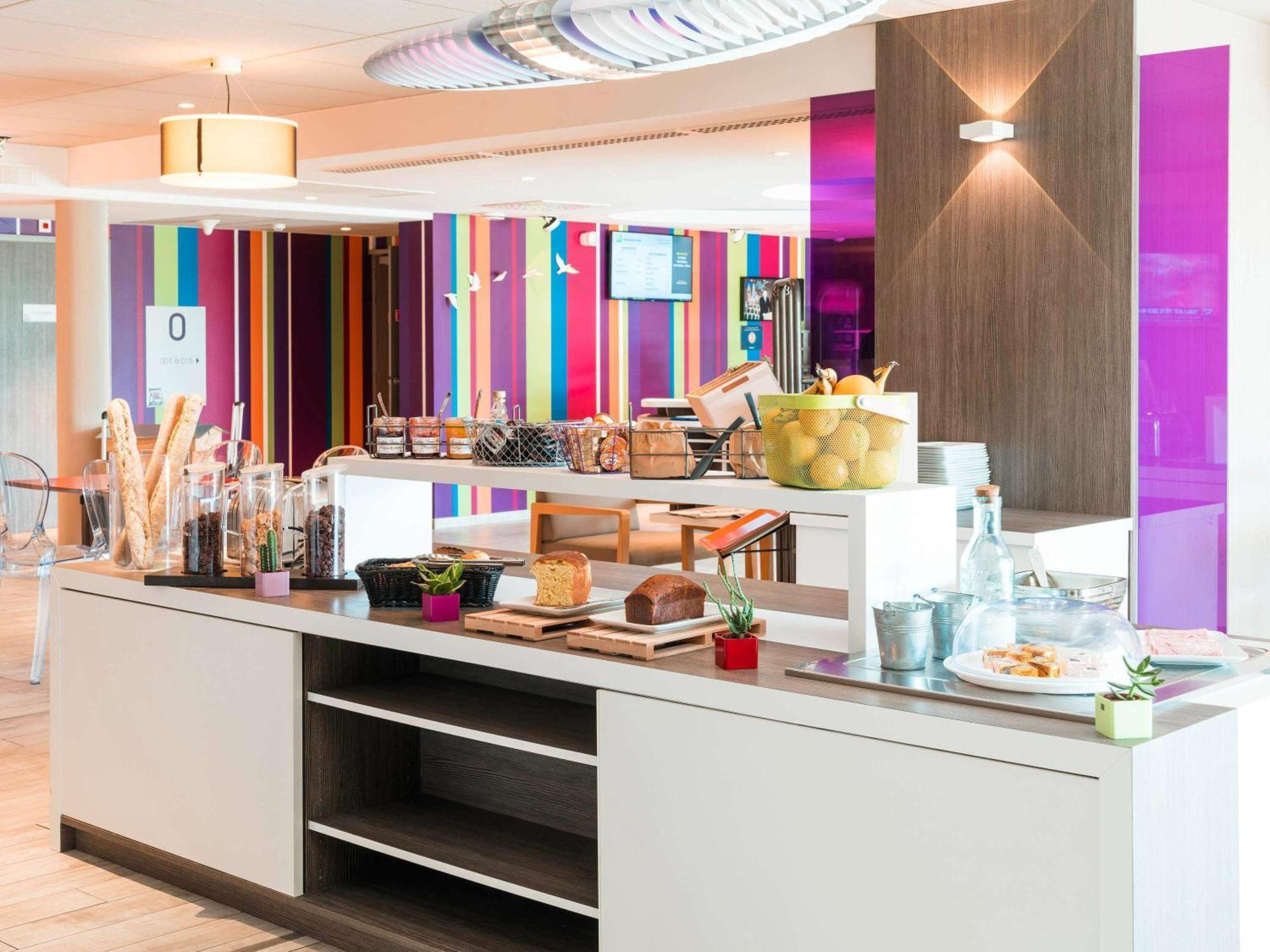Ibis Styles Les Sables Olonne Hotel Exterior photo